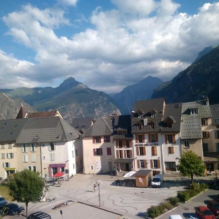 Studio Center Bourg D'Oisans เลอบูร์-เดอัวซ็อง ภายนอก รูปภาพ